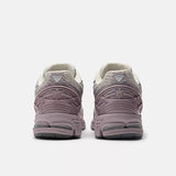 New balance  1906W