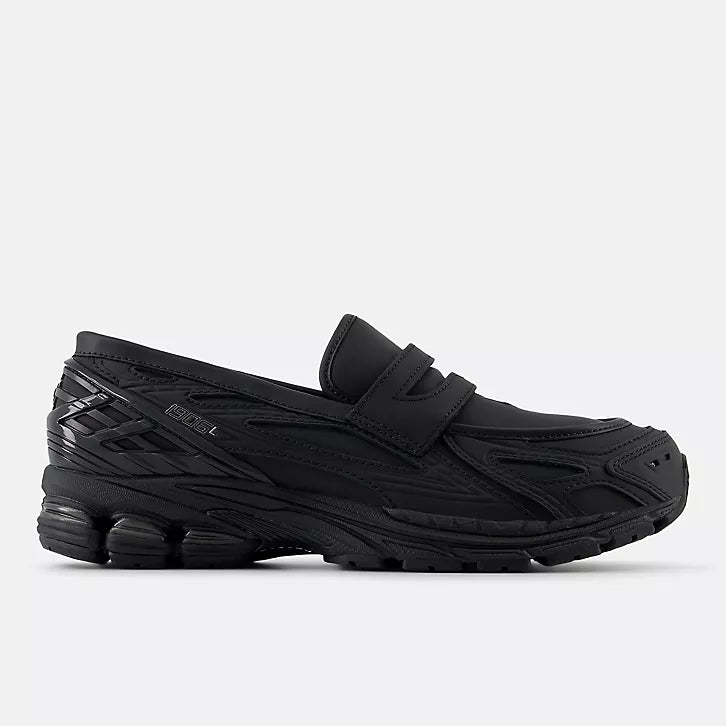New balance  1906L