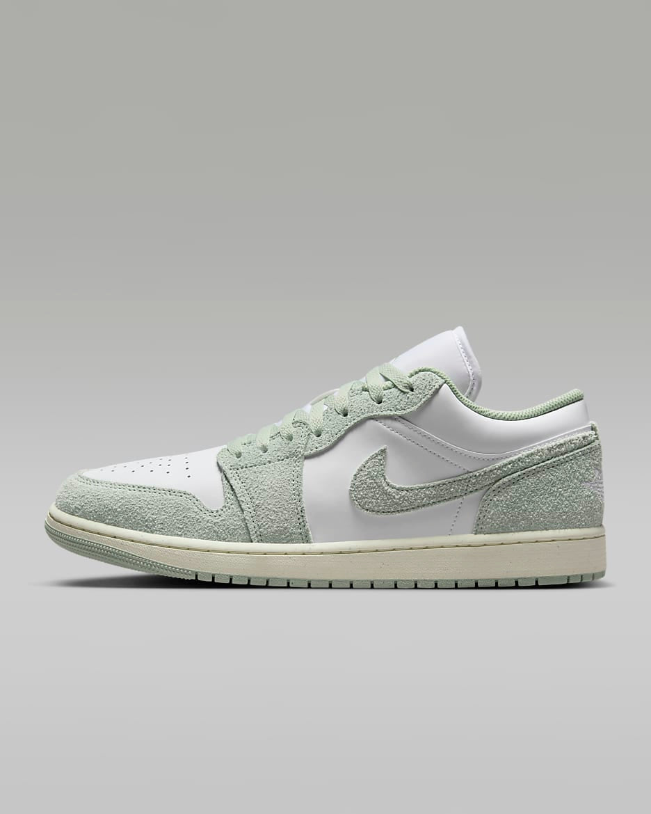 Air Jordan 1 Low SE