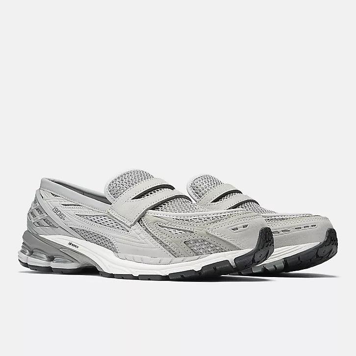 New balance  1906L