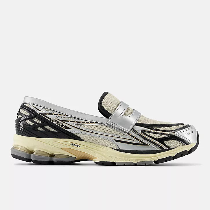 New balance  1906L